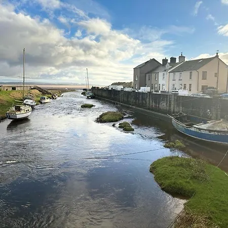 23 Coastal Comfort Millom Exterior foto