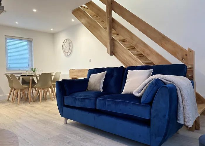 23 Coastal Comfort